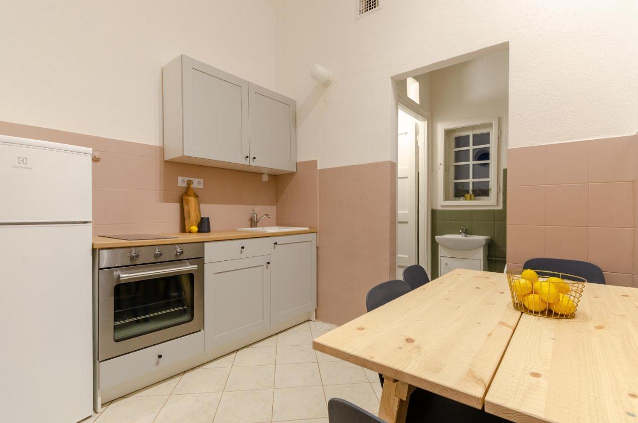 Cosy Apartment In Central District. บูดาเปสต์ ภายนอก รูปภาพ